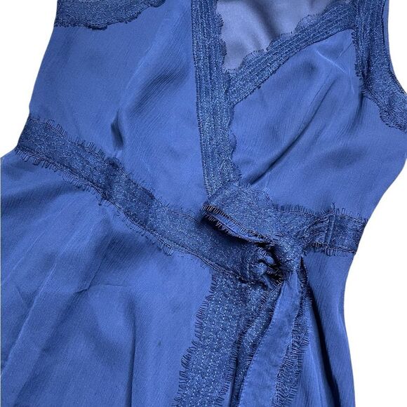 ANTHROPOLOGIE VA ET VIEN Silk Wrap Dress Blue Size 4 - Picture 9 of 13